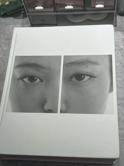 J2NNI5 寫真集 桌曆 繪圖本
