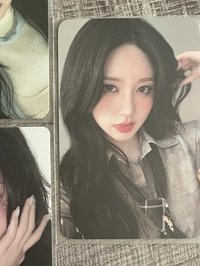 吐舌秋