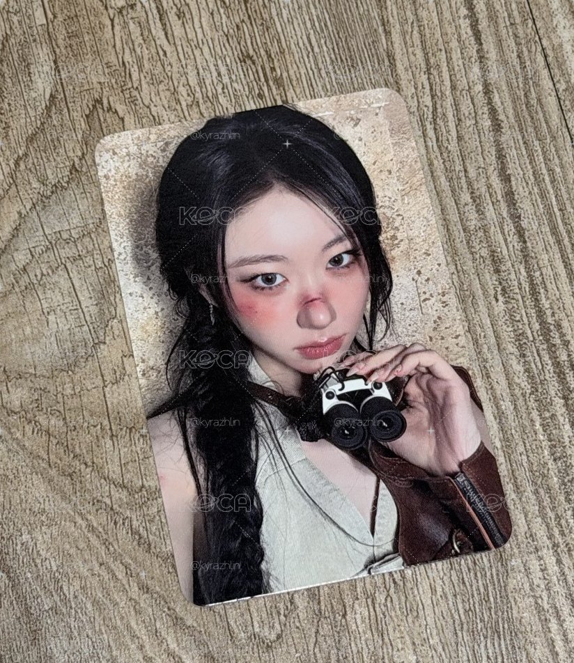 ITZY GWBG 彩領小卡