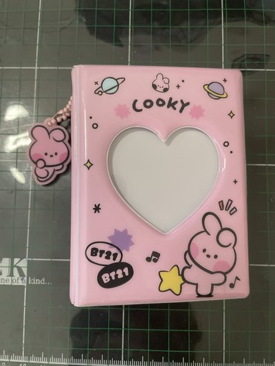 BT21 Cooky卡冊