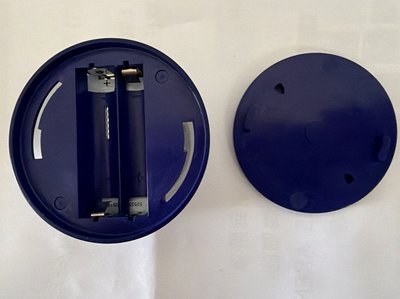 SJ Light Tok 磁吸手燈（拿出來使用兩次）