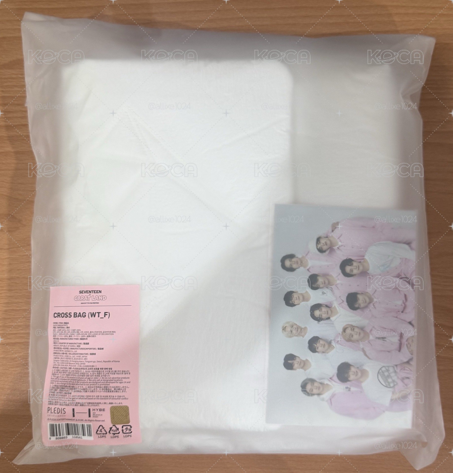 SEVENTEEN 克拉島周邊斜背包