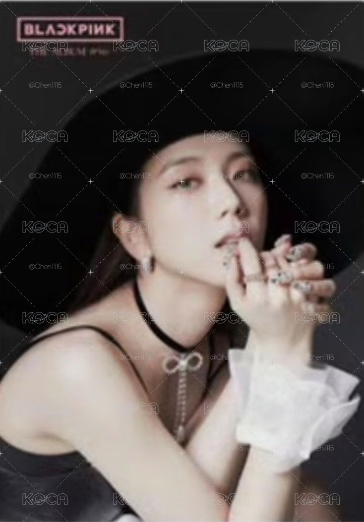 Jisoo the album日專單封內容物僅有PB寫真書，書頁部分有損
