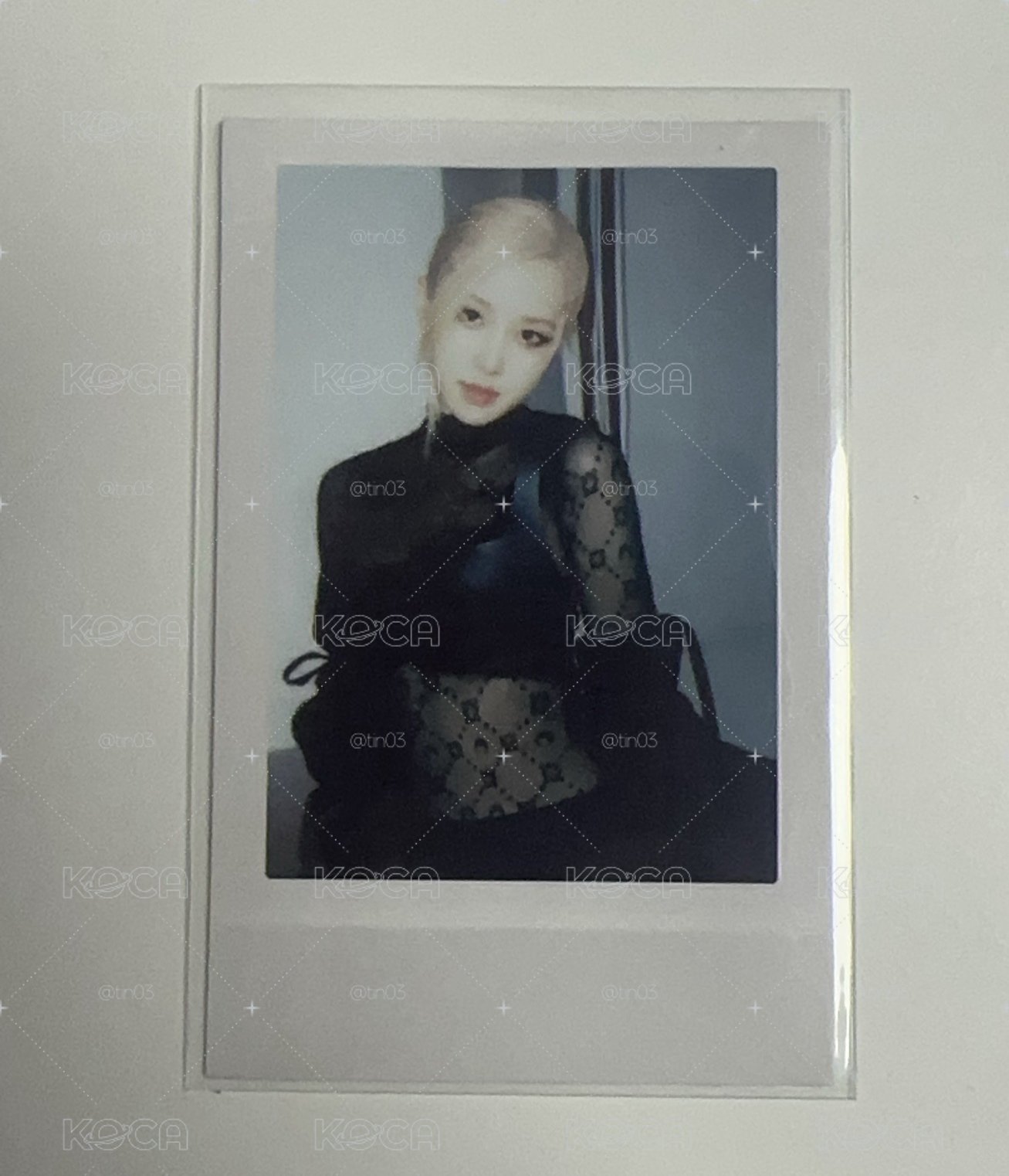 ROSÉ 小卡