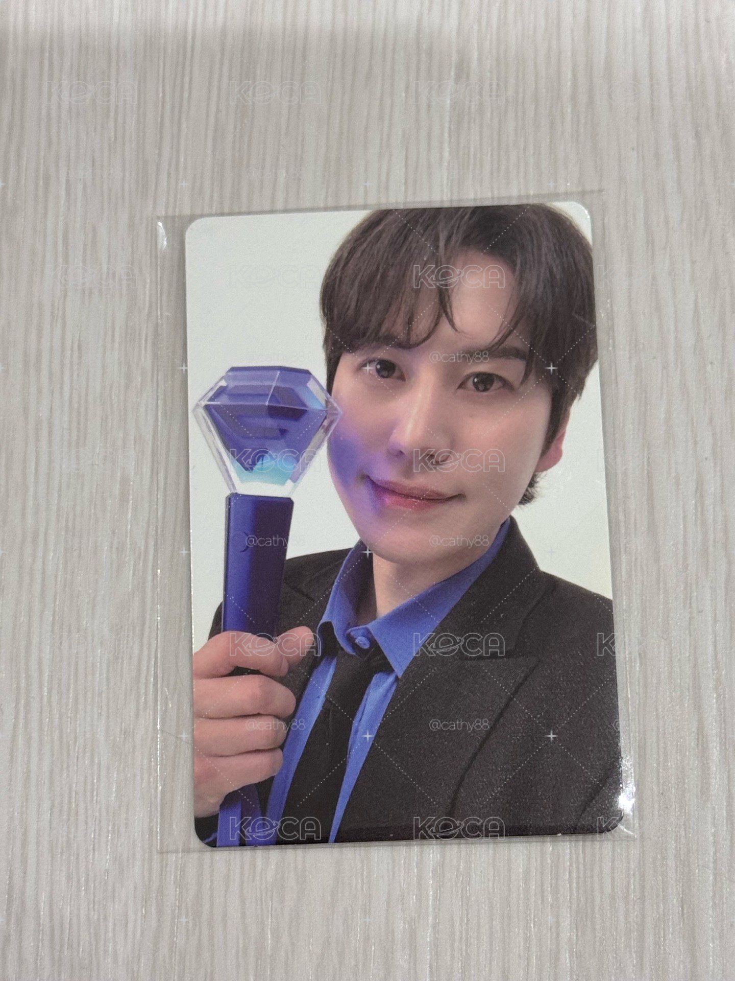 SUPERJUNIOR 圭賢 手燈小卡