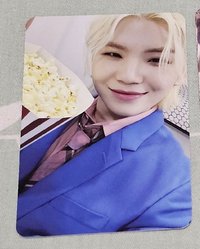 Woozi mini12隨機卡