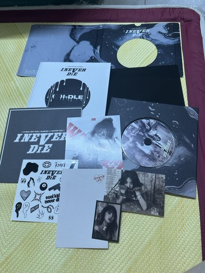I-DlE I NEVER DIE 專輯 chill+I NEVER DIE 專輯 spoiled+ risky