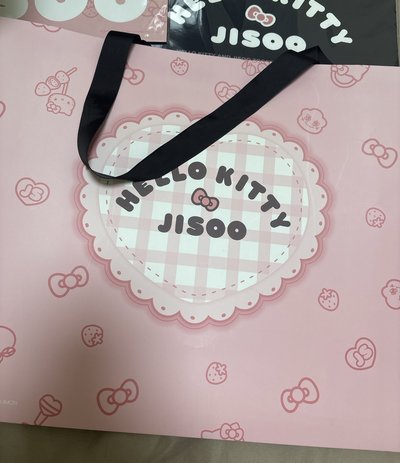 JISOO KT 聯名 A3海報