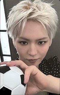 迷你4輯 wvs 預售C ver 足球ver 特典卡 