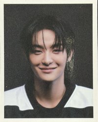 2025 SEASON’S GREETINGS 周邊卡 證件照