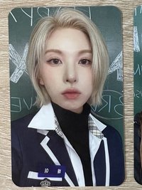 裴