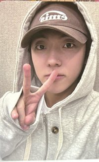 1st Concert ‘Not Out’ 隨機卡 