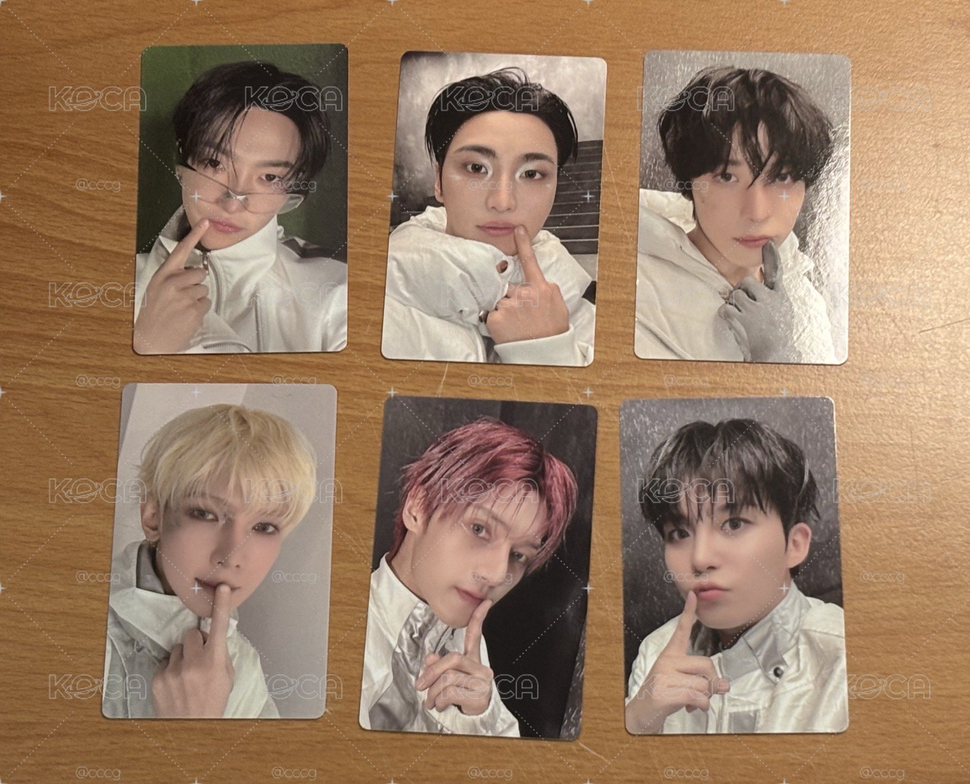 ateez手燈卡（弘中 星化卡有廠損刮痕）