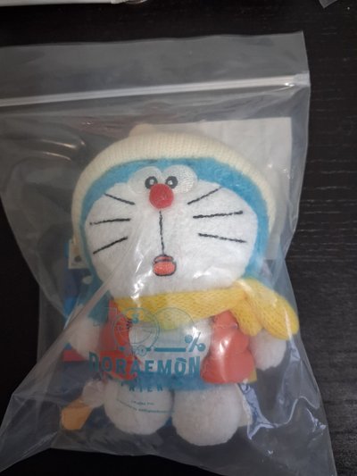 哆啦A夢 “打雪仗” 毛絨鑰匙圈