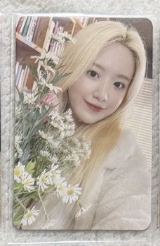 i-dle 金髮捧花舒華