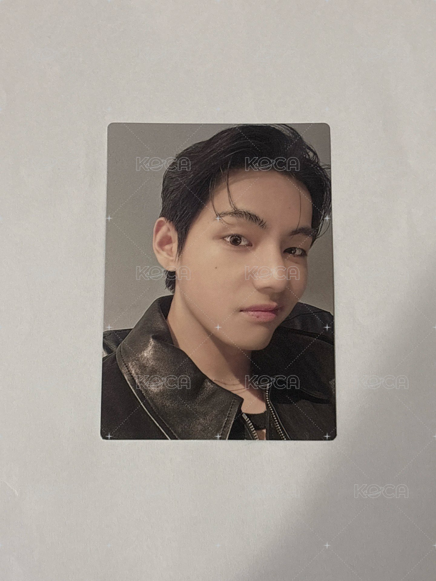 V