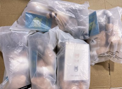 全新 Leeknow 順東多 含設計卡 額外再送圖二隨機滿額卡2張
