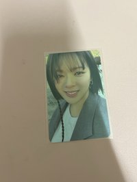 JEONGYEON-17