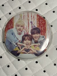 3 Racha B（有微銹跡，介意勿拍）