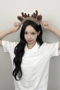 photoism 𝗧-𝗦𝗵𝗶𝗿𝘁 𝘄𝗶𝘁𝗵 𝗺𝗲! 人生四格卡 / 拍貼 