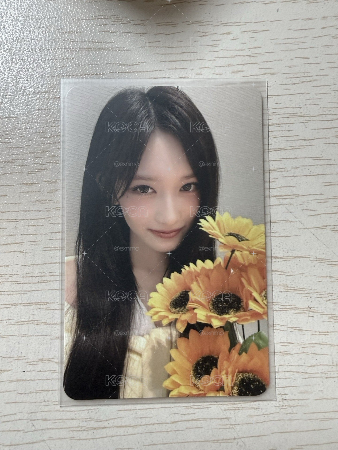 瑞員拿花卡
