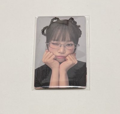 LE SSERAFIM PUREFLOW wvs studio choom 特典卡 PB ver. 春麗采 套出