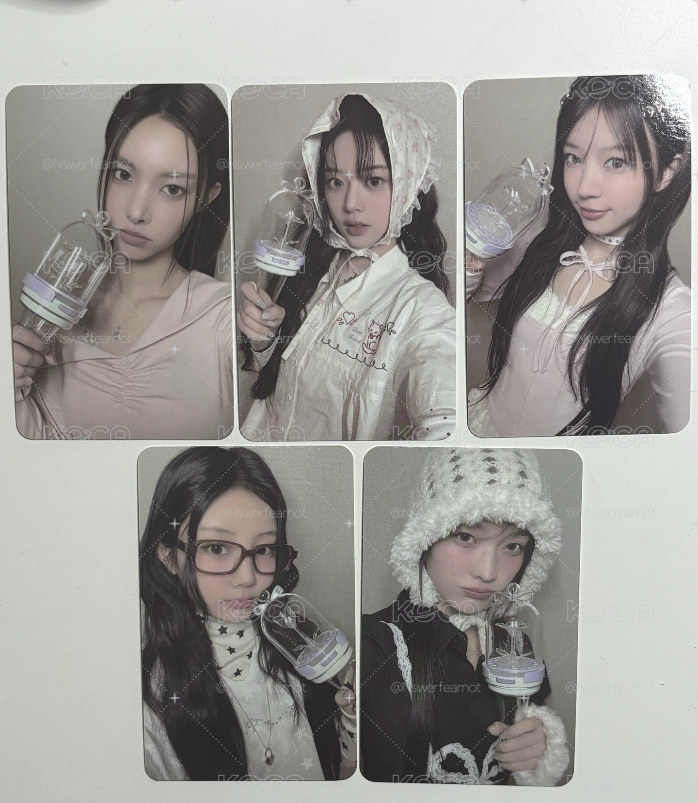 ILLIT手燈卡