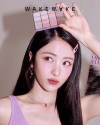 YUNJIN x WAKEMAKE