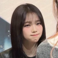 依服