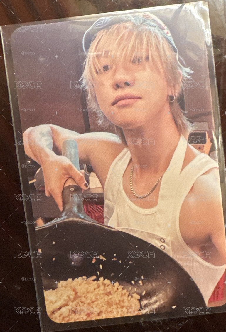 ‘V8’ wvs album ver. 專輯卡 8️⃣