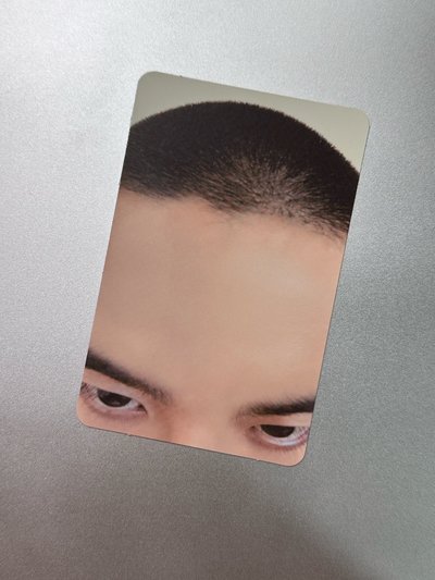 嘟 額頭卡
