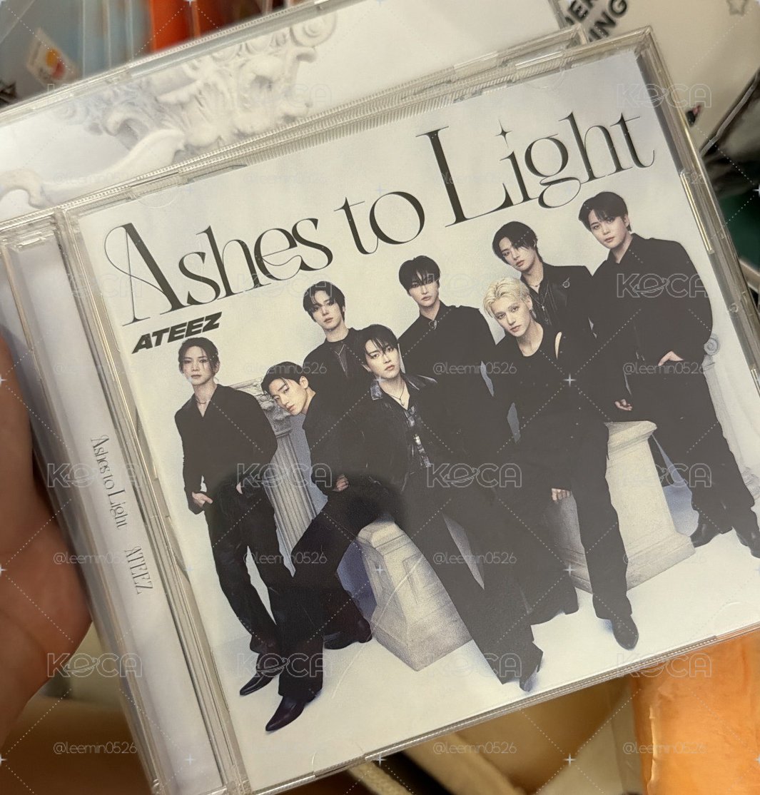 Ashes to the light 灰燼也是春風吹又生