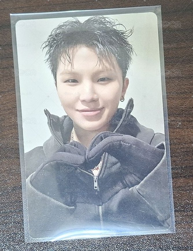 勳小卡/ woozi