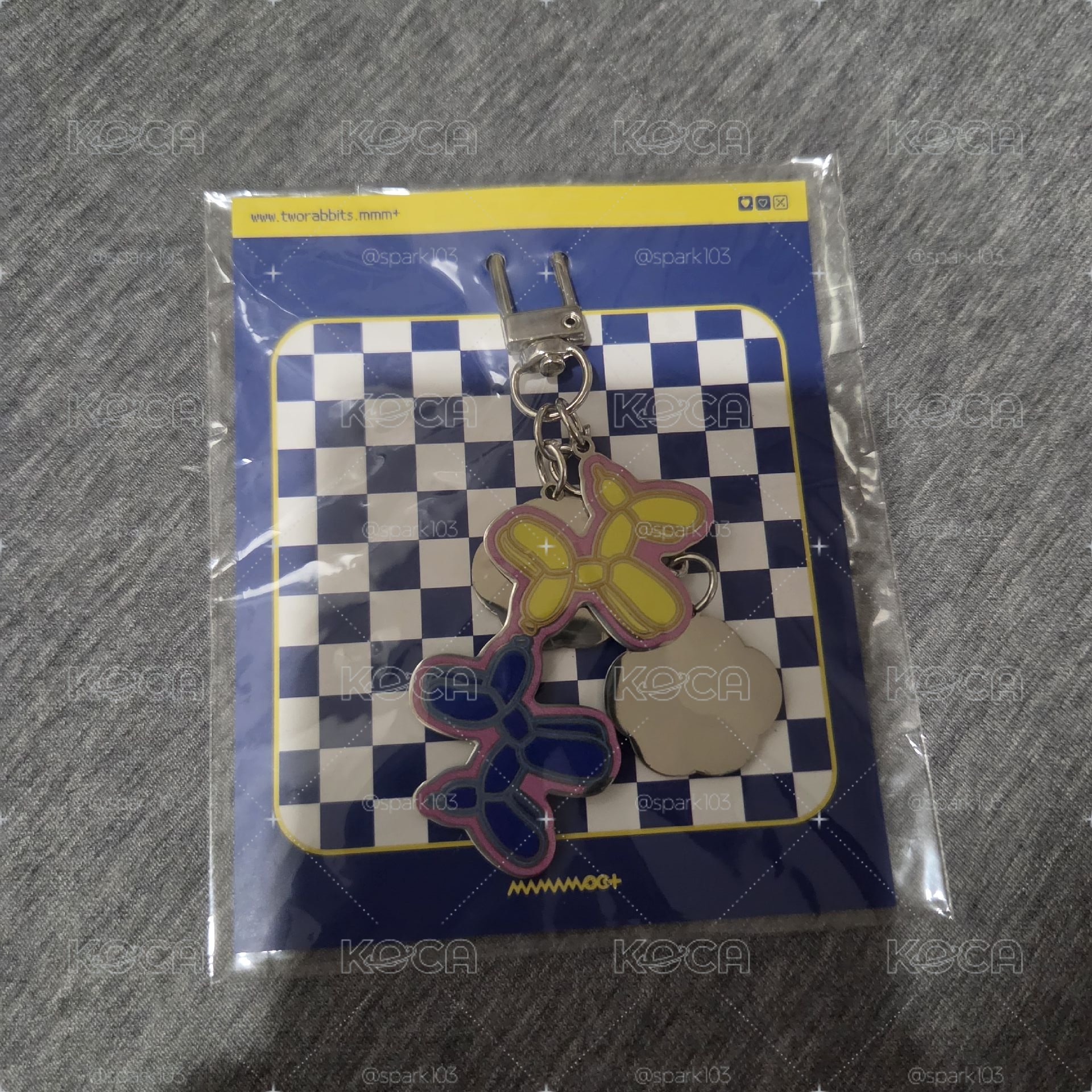 兩隻兔子 吊飾 全新