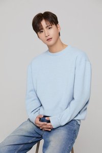 Hyunjong