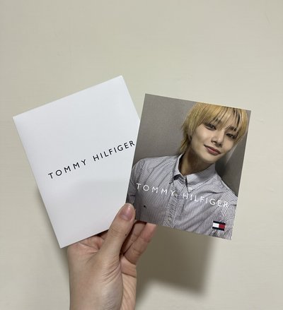 Tommy Hilfiger 貼紙+寅明信片