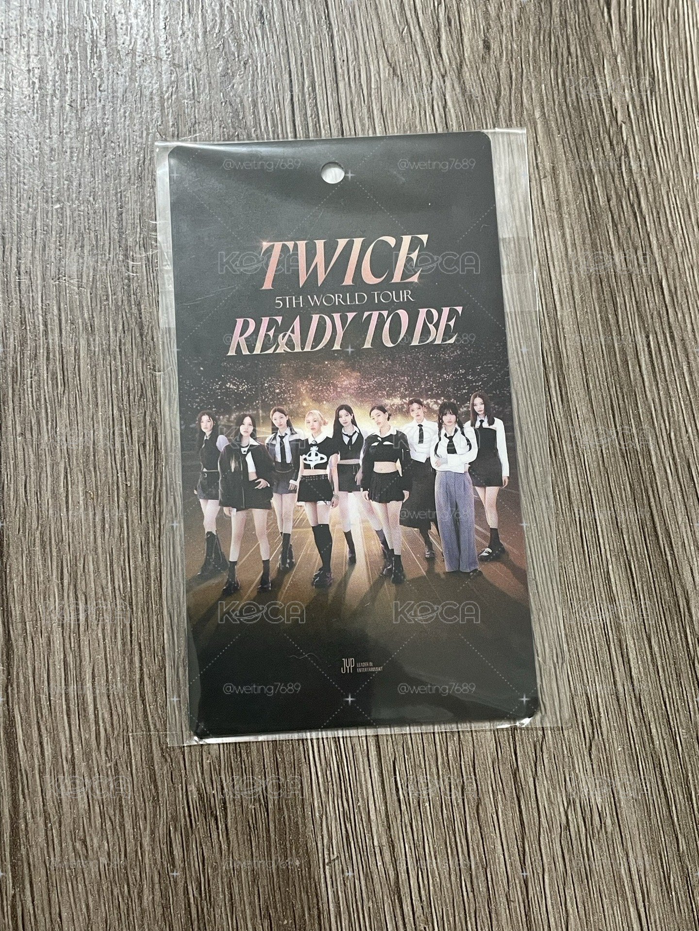 Twice五巡Ready to be日本會員禮：徽章+掛繩+吊牌