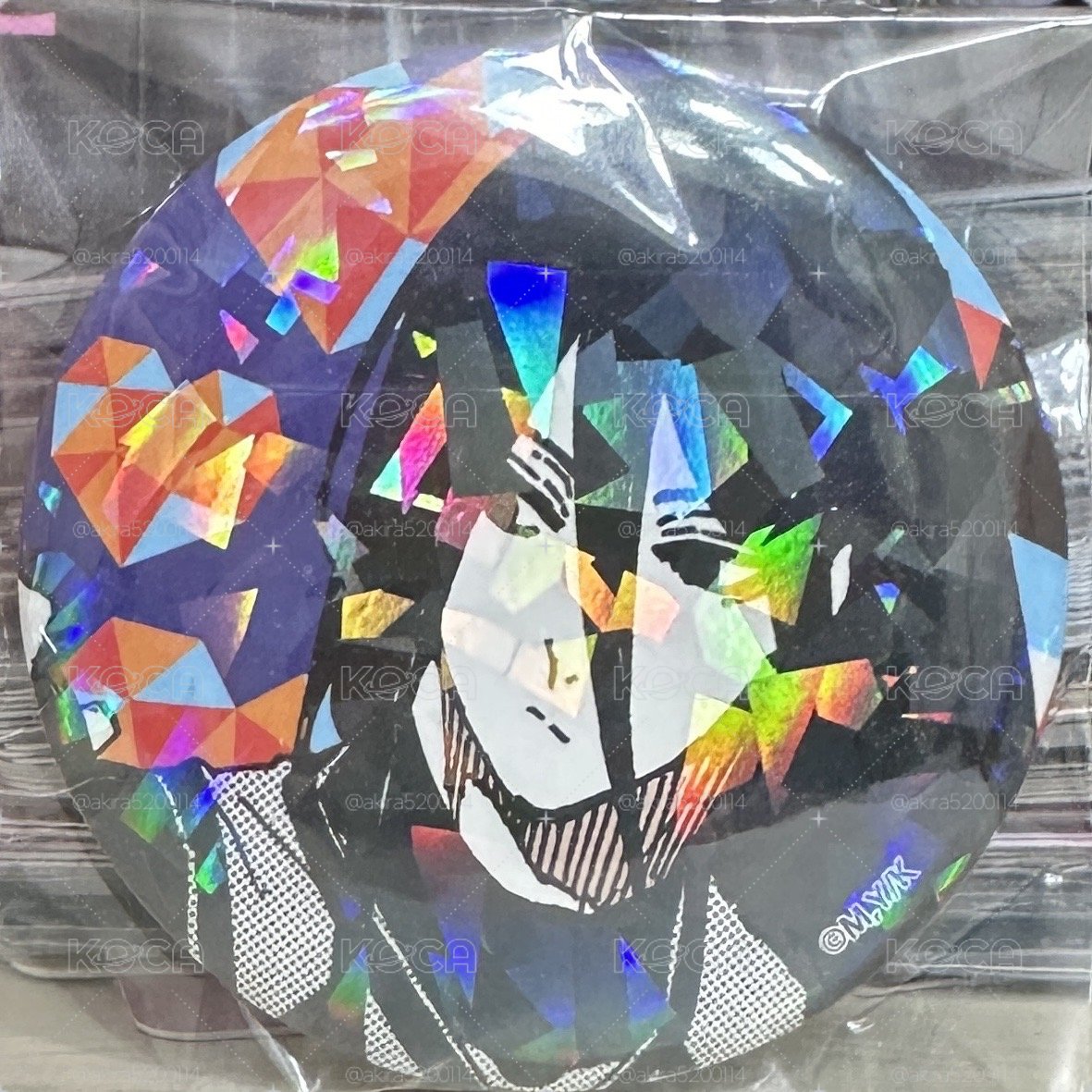蟻生 玻璃閃徽章