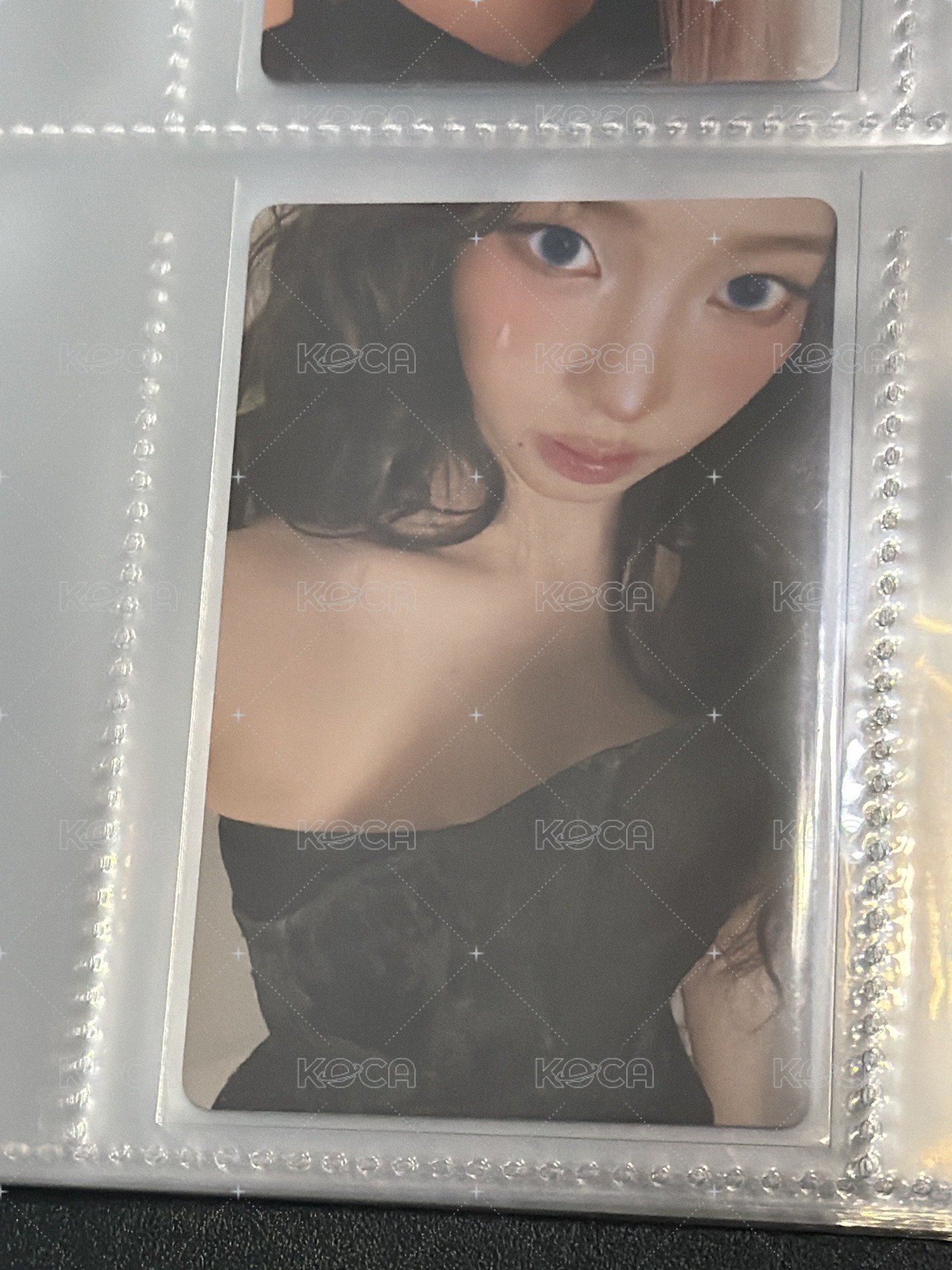 黑髮雜誌卡
