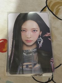 正規一 官拍隨機卡
