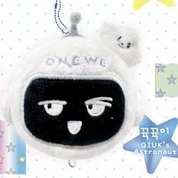 正規3輯 Universe ver. 吊娃 뀩뀩이
