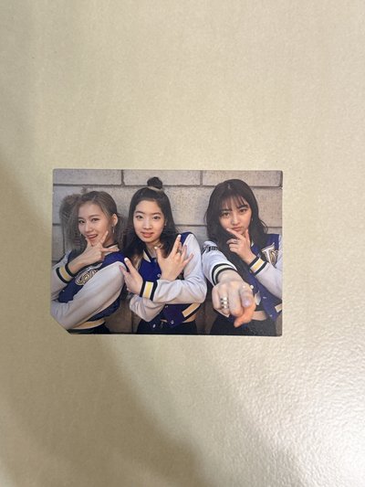 TWICE 迷你二輯 全員親簽
