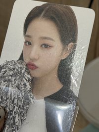 11 el員（背景處有瑕）