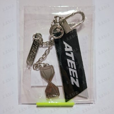 ATEEZ JAPAN FANCLUB 年費會員續會特典