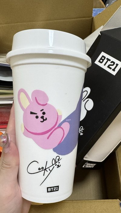 BT21 水杯