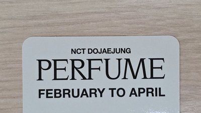 [Doyoung] Perfume 香水 周邊卡 + 拍立得