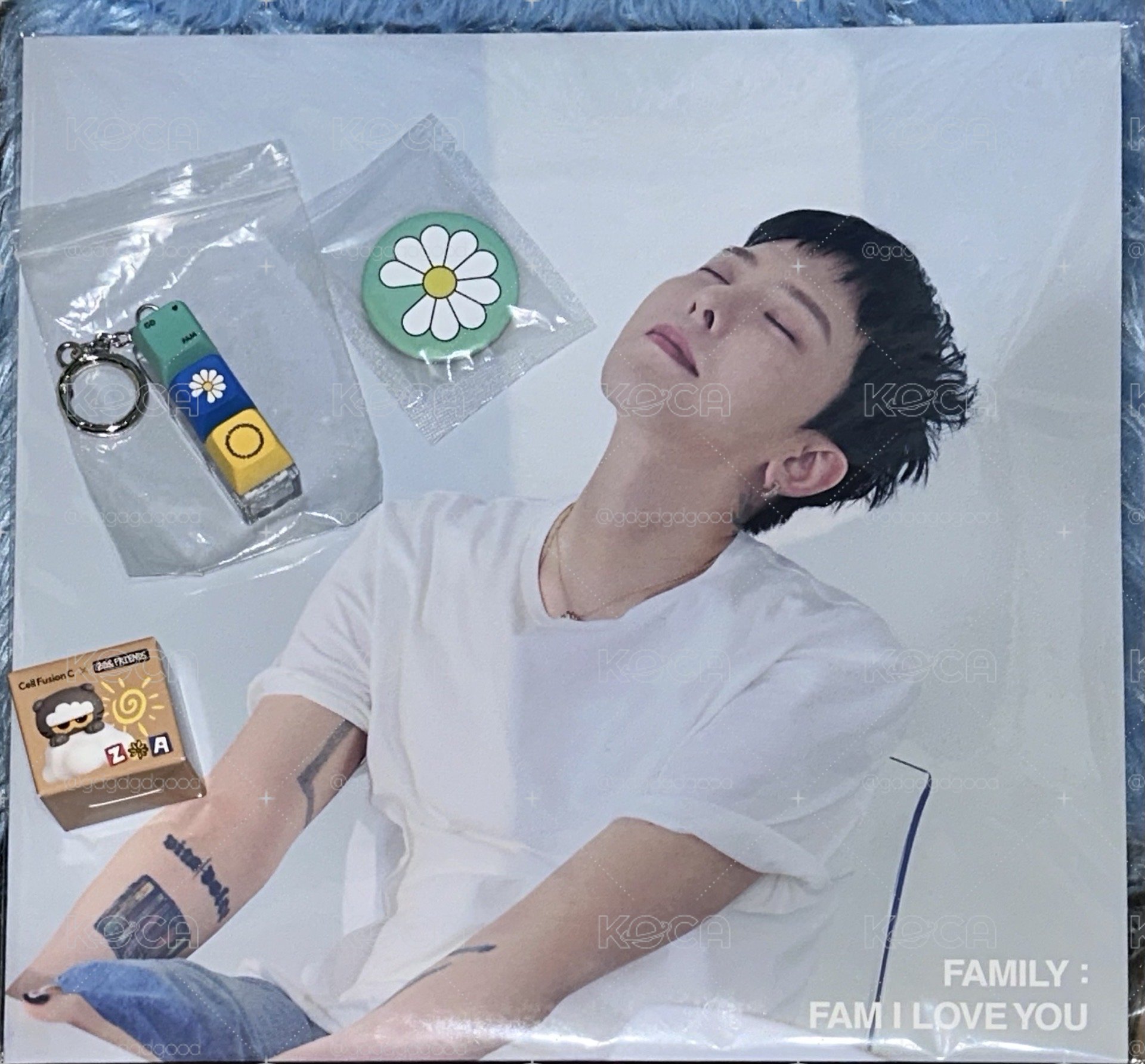 GD lp poster+鍵帽吊飾+mint花別針 Set