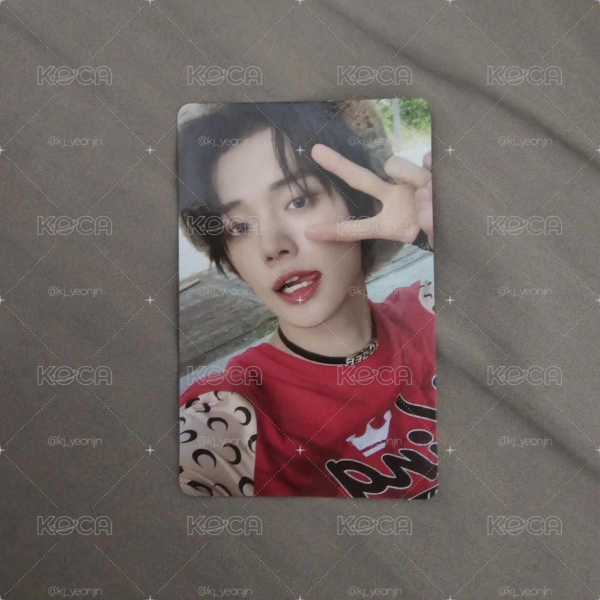 YEONJUN FOE專卡 ESCAPE版 紅衣竣