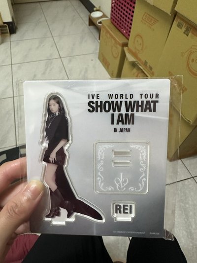 IVE立牌SHOW WHAT I AM 日巡大阪 立牌 SHOW WHAT I AM 立牌 演唱會周邊