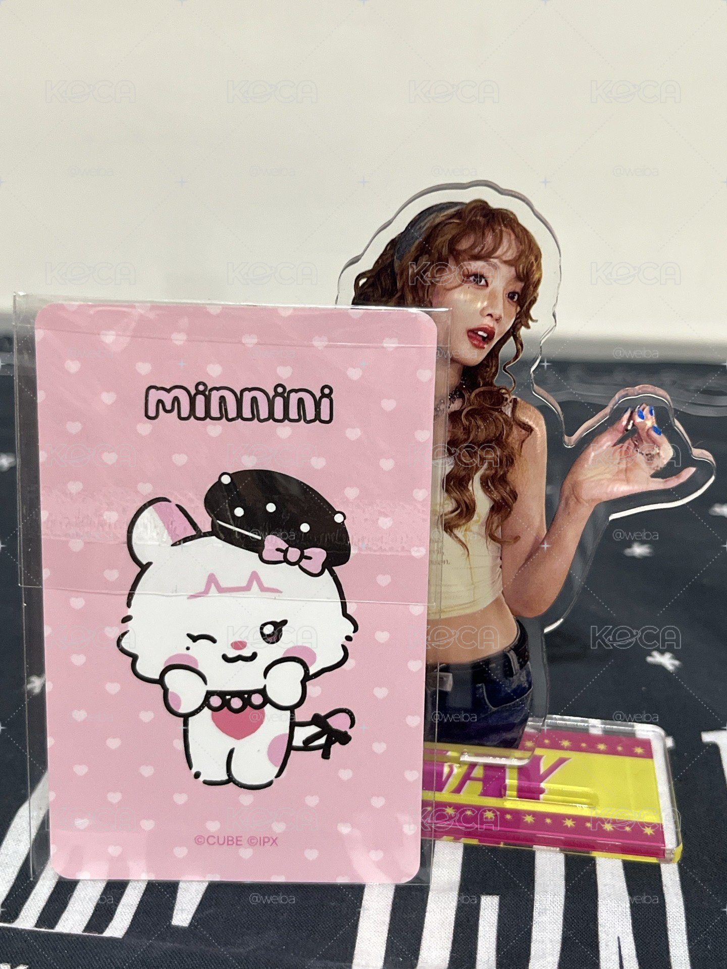 minini 快閃店 娃娃妮卡背minini